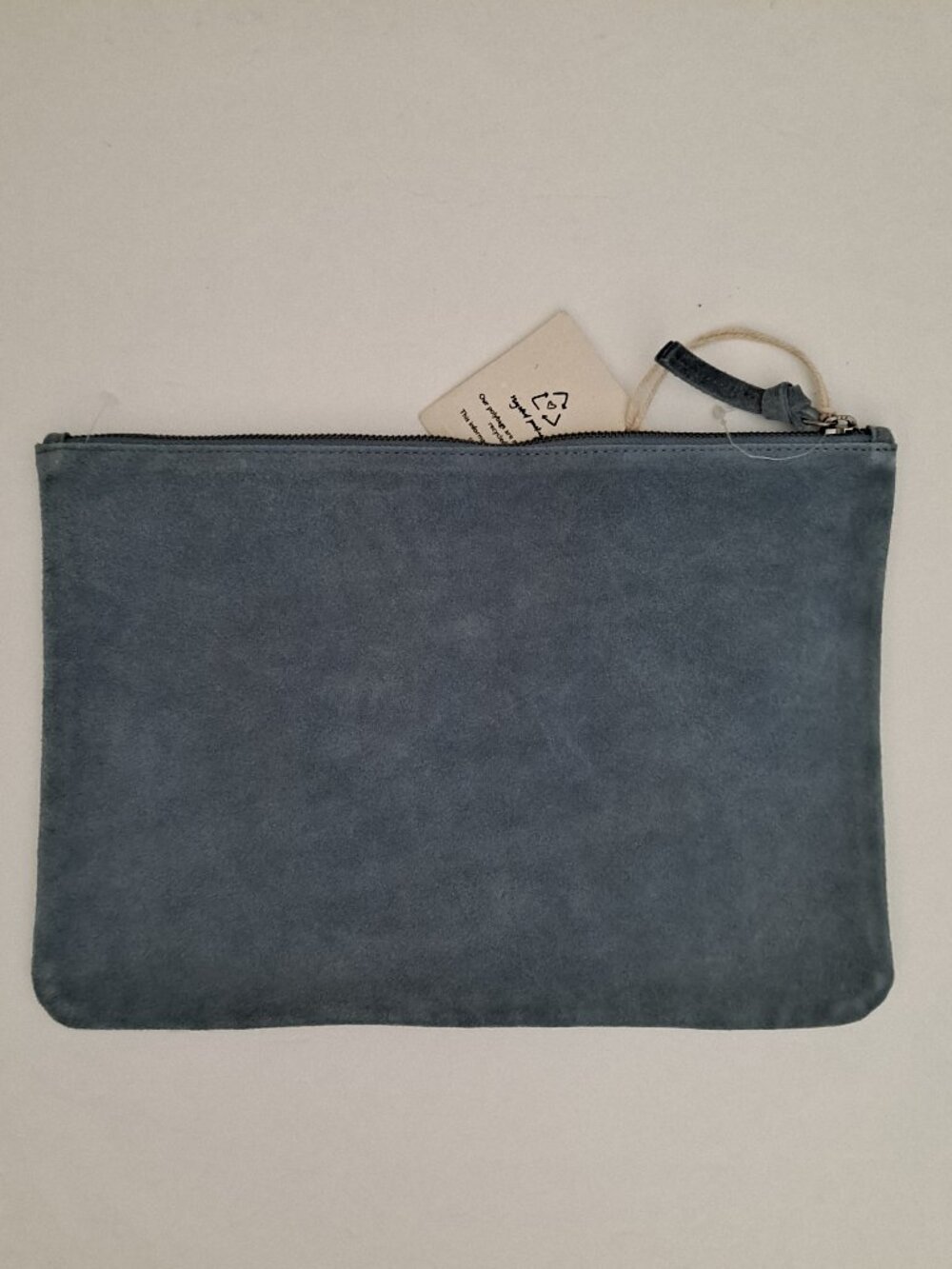 Free People suede leather zip pouch - Picture 4 of 15